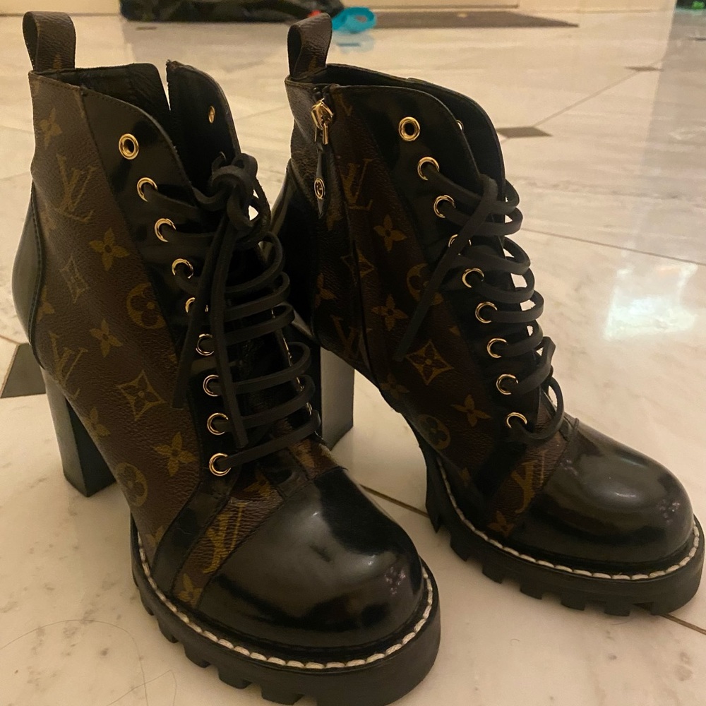 Louis Vuitton Star Trail Ankle Boot